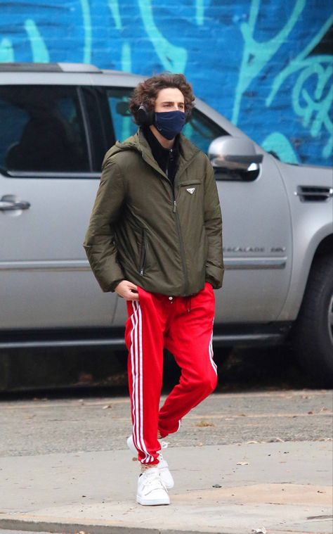 Adidas Track Pants Outfit Men, Tim Chalamet, Adidas Track Pants Outfit, Adidas Sport Pants, Track Pants Outfit, Pants Outfit Men, Boys Style, 2024 Style, Mens Fashion Inspiration