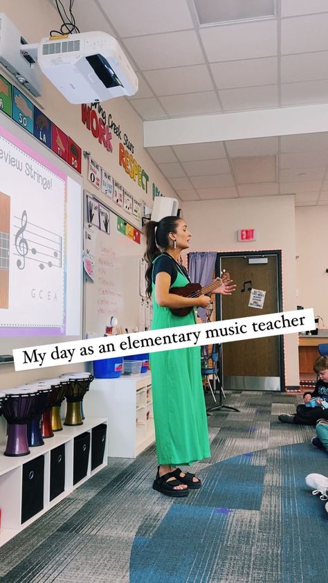 Instagram Elementary Music Teacher Outfits, Music Teacher Aesthetic, Music Teacher Outfits, Elementary Music Room, Teacher Aesthetic, Elementary Music Education, Elementary Music Teacher, Music School, Future Goals