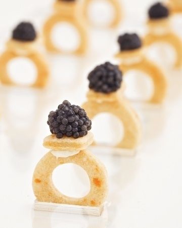 And this 5 carat caviar. | Community Post: 30 Swoon-Worthy Engagement Party Ideas Wedding Cocktail Appetizers, Cocktail Appetizers, Wedding Appetizers, Pani Puri, Bridal Shower Food, Martha Stewart Weddings, Shower Food, Wedding Cocktails, Small Bites