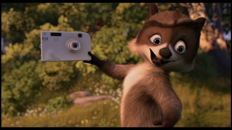 Rj Over The Hedge, Computer Animation, Dreamworks Animation, Comedy Films, Universal Pictures, Paramount Pictures, Animated Movies, Hedges, Dreamworks