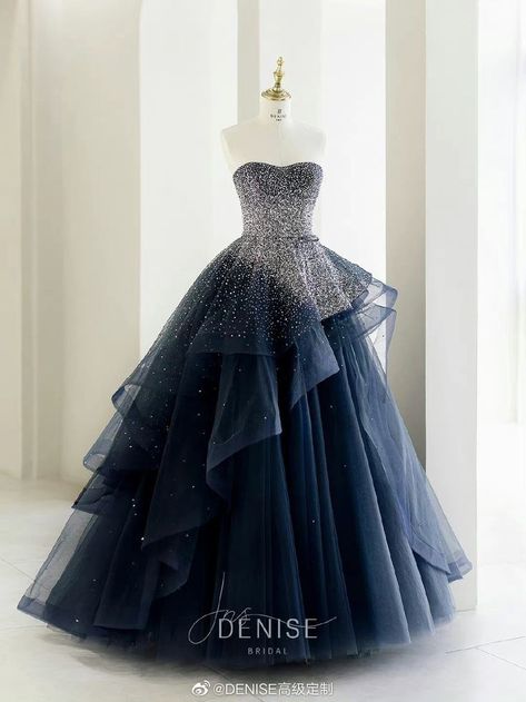 Ball Gown Dress Design Drawing, Galaxy Inspired Wedding Dress, Fantasy Princess Dress Aesthetic, Classy Ball Gowns, Fairytale Dress Prom, Mermaid Look, Fashion Party Dress, Elegant Party Dress, Gowns Dresses Elegant