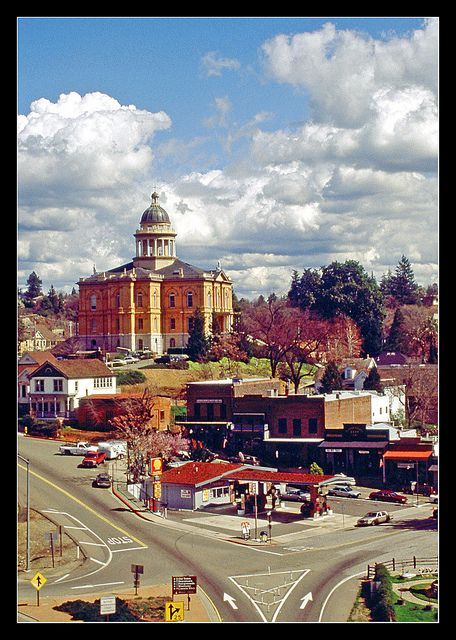 Auburn Party, California Geography, Desserts For Party, Auburn California, Nevada City California, California Zephyr, Beautiful California, Nevada Mountains, Visit Usa