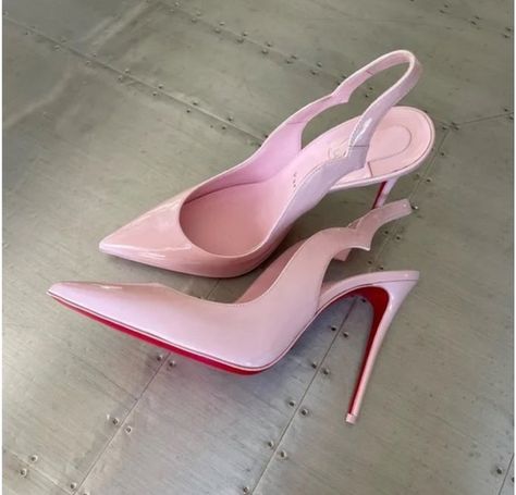 Pink Louboutins, Red Bottom Heels, Pretty Heels, Dr Shoes, Fashion Shoes Heels, Shoes Heels Classy, Stunning Shoes, Louboutin Heels, Fancy Shoes