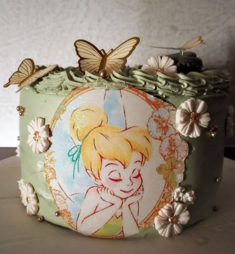 Tinkerbell Themed Party, Tinkerbell Themed Birthday Party, Tinker Bell Cake Ideas, Tinkerbell Cake Ideas, Tinkerbell Birthday Party Ideas, Tinker Bell Party, Tinker Bell Cake, Tinkerbell Theme, Tinkerbell Birthday Cakes