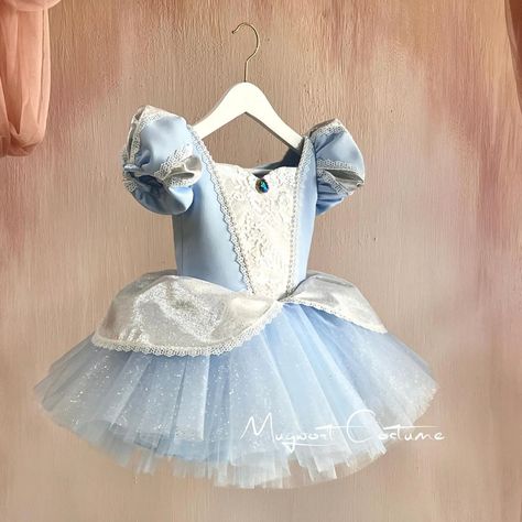 Cinderella Costume for babies, toddlers and girls 🩵✨ Toddler Girl Halloween Costume, Halloween Costume Toddler Girl, Toddler Girl Halloween, Halloween Princess, Cinderella Princess, Baby Kostüm, Cinderella Dress, Cinderella Costume, Baby Costume