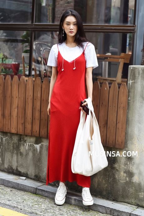 Korean Office Wear, Korean Office, Running Essentials, Slip Dress Outfit, Korean Fashion Ideas, Red Street, Red Slip Dress, Korean Fashion Outfits, Winter Running