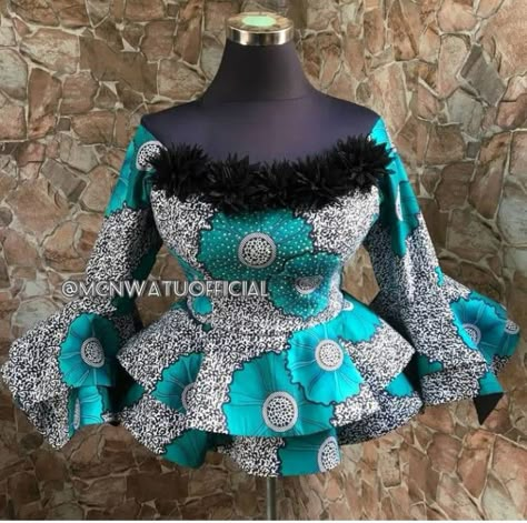 Latest Blouse Styles, Boubou Styles For Women, Nigerian Dress, African Blouses, African Lace Styles, African Fabric Dress, Traditional African Clothing, Best African Dresses, African Fashion Skirts