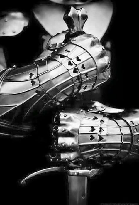 Knight In Shining Armor, Knight Armor, Medieval Times, Conceptual Photography, Arm Armor, Medieval Armor, Medieval Knight, Fantasy Armor, Fantasy Aesthetic