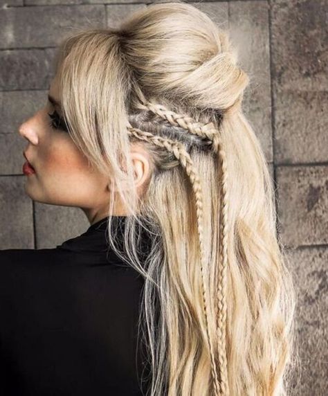 Latest 70 Viking Hairstyles for Women To Look Confident and Chic - Tips and Beauty Long Viking Hairstyles Women, Viking Hairstyles For Women, Viking Hairstyles, Mohawk Hairstyles For Women, Medium Hair Braids, Look Confident, Half Updo Hairstyles, Date Hairstyles, Concert Hairstyles