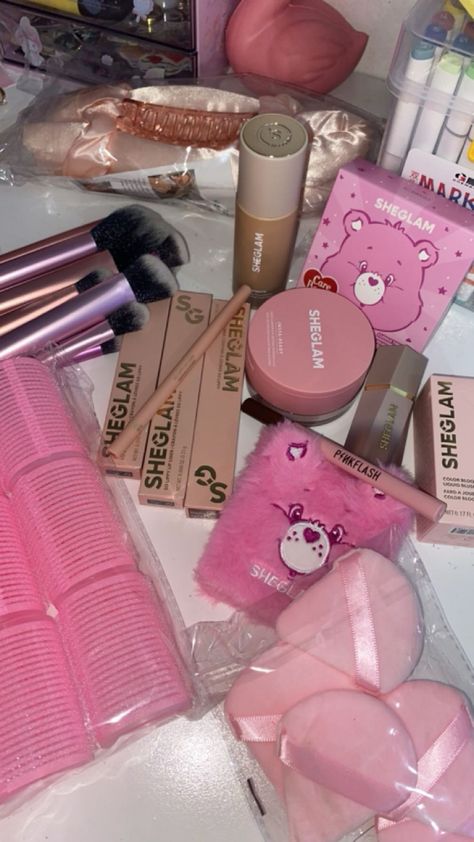 #pink#aesthetic#pinkaesthetic#sheinhaul#sheinmakeup#sheglam#pinkmakeup#pinkaeathetic#pinklifestyle#haul Sheglam Aesthetic, Shein Haul Aesthetic, Sheglam Makeup, Shein Makeup, Shein Haul, Clothing Making, Best Workout Plan, Makeup Accesories, Makeup Haul