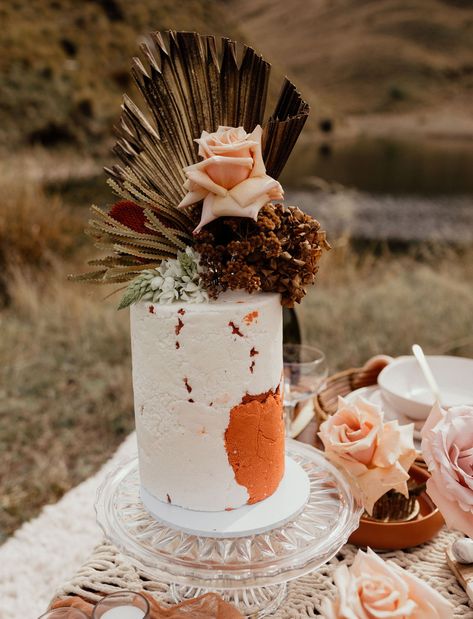 Terracotta Wedding Cake, Ceremony Space Decor, Wedding Cake Display Table, Boho Terracotta Wedding, Concrete Cake, Orange Wedding Cake, Cake Display Table, Wedding Cake Display, Queenstown Wedding