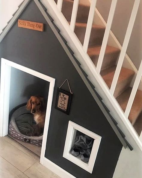 Dog Bed Under Stairs, Bed Under The Stairs, Dog Under Stairs, Cat Hut, Under Stairs Dog House, Dog Nook, Under Stairs Nook, Room Under Stairs, Stair Nook