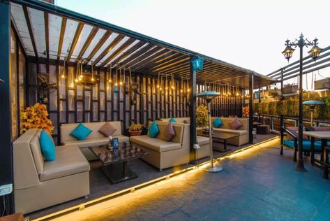 Open Roof Restaurant Design, Roof Top Cafe Interior Design, Outdoor Bar Restaurant Design Patio, Hotel Bar Lounge Design, Terrace Restaurant Design Rooftop Bar, Open Terrace Restaurant Rooftops, Roof Top Restaurant Design Plan, Rooftop Restaurant Design Ideas, Roof Top Cafe Design Ideas