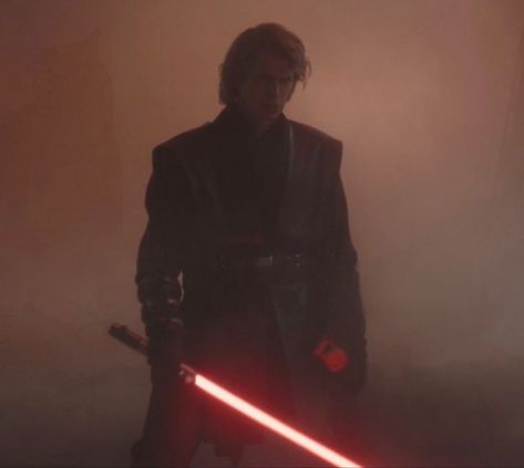 Anakin Skywalker Ahsoka Show, Anakin Skywalker Red Lightsaber, Anakin Skywalker Profile Picture, Anakin In Ahsoka, Anakin Skywalker Pfps, Dark Anakin Skywalker, Anakin Skywalker Mustafar, Anakin Skywalker Ahsoka, Darth Anakin