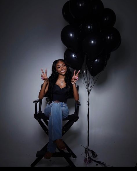 19 Birthday Photoshoot Outfit, Hollywood Photoshoot Ideas, Sweet 16 Photoshoot Outfits, Birthday Photoshoot Ideas Sweet 16, 16 Birthday Photoshoot Ideas, 15th Birthday Photoshoot Ideas, Simple Birthday Photoshoot Ideas, 16th Birthday Photoshoot Ideas, Photo Shoot Ideas Black Women