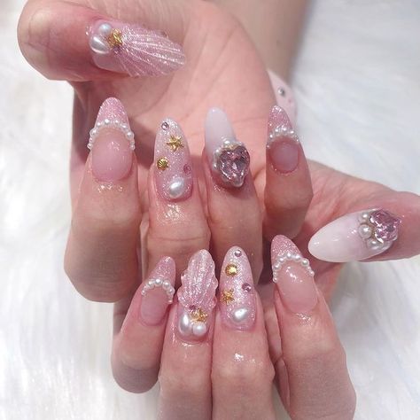 Nails Cottagecore, Pink Nails Acrylic Coffin, Pretty Nails Aesthetic, Nails Chinese, Cottagecore Nails, Chinese Nails, Pink Nails Acrylic, Nails Inspiration Pink, Nail Art Designs For Beginners