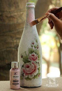 Pin on Helpful hints Decoupage Jars, Decoupage Decor, Decoupage Glass, Glass Bottle Diy, Decoupage Diy, Diy Glass Bottle Crafts, Wine Glass Art, Wine Bottle Art, Glass Bottles Art