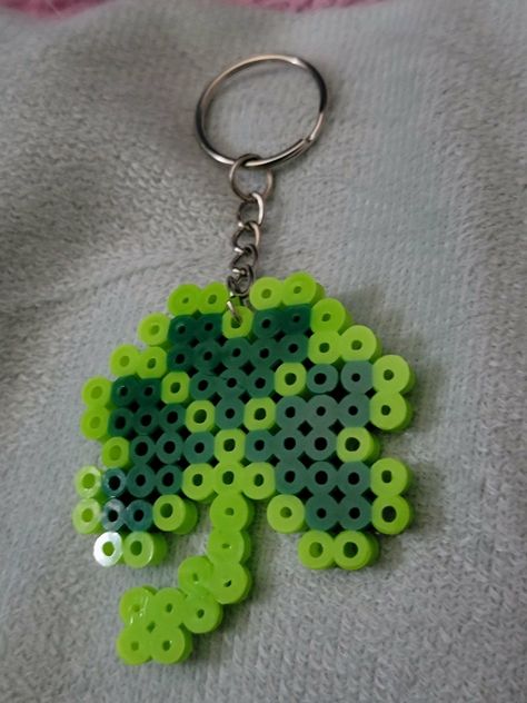 Irish Perler Bead Patterns, Clover Perler Beads, Plastic Lace, Diy Perler Bead Crafts, Pixel Art Grid, Diy Perler Beads, Hair Shows, Lace Patterns, Perler Bead Patterns