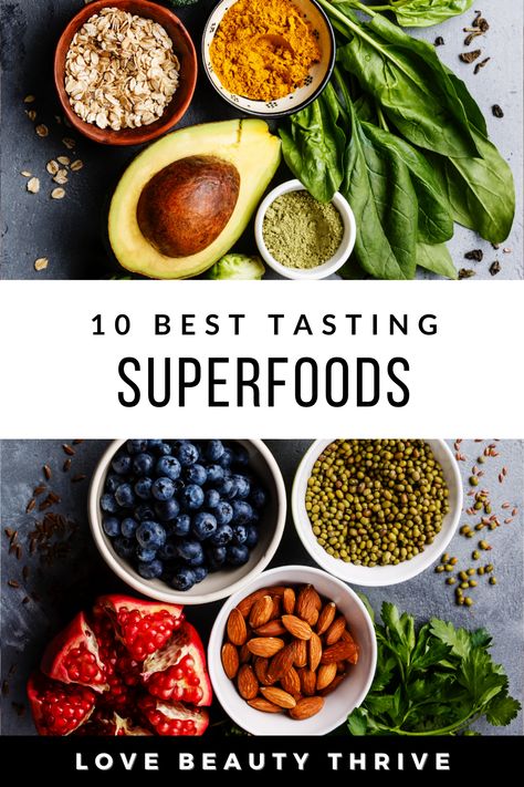 Elevate your nutrition game with these 10 best superfoods that actually taste as good as they make you feel! Boost health, wellness, energy and delicious flavor all at once. Leafy greens, berries, avocados, greek yogurt, dark chocolate and so much more. Learn the benefits of different superfoods and how to incorporate them into your diet. Plus, superfood recipes and cookbooks too! #Superfoods #HealthyEating #NutritionTips #EnergyBoost #WellnessJourney #BalancedDiet #HealthyDiet #WeightLoss Easy Superfood Recipes, Best Superfoods, Healthy Food Ideas, Lunch Healthy, Eating Healthier, Mom Lifestyle, Yummy Meals, Superfood Recipes, Super Foods