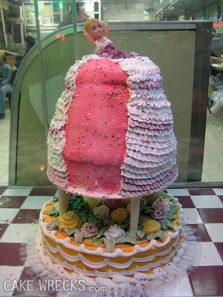 Cake Wrecks - Home Bad Cakes Fails, Epic Cake Fails, Cakes Gone Wrong, Cake Wreck, Bride Wedding Cake, Baking Fails, Bad Cakes, Scary Food, Ugly Cakes