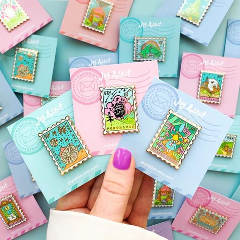 ✨GIVEAWAY TIME!✨ To celebrate the newest stamp collection we are hosting a week long giveaway!! 🤩🌈💖 There will be THREE lucky winners including: 🏆 Grand Prize: 10 pins of their choice 🎉 Second Place Prize: 5 pins of their choice 🌟 Third Place Prize: 3 pins of their choice We are incredibly grateful to everyone who has supported this collection over the years and so appreciate every purchase, pledge, like, comment and share, you all are the best! 🥰 See below for the giveaway details👇🏼 ✨ TO... Books And Movies, Enamel Pin Collection, Book Pins, Pin Pin, Letterpress Cards, Pin Art, Enamel Lapel Pin, Collar Jacket, Bookish Gifts