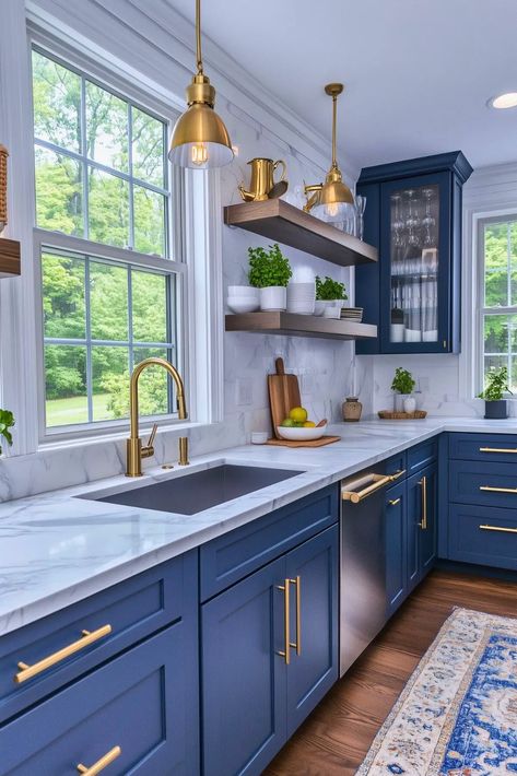 The Navy Blue Kitchen: Tradition Meets Trend - Kitchen Informant Navy Blue Kitchen Aesthetic, Navy Shaker Kitchen Ideas, Deep Blue Kitchen Cabinets, Navy And White Kitchen Cabinets, Kitchen Ideas Navy Blue, Navy Farmhouse Kitchen, Blue And Gold Kitchen Ideas, Kitchen With Blue Walls, Navy Gold Kitchen