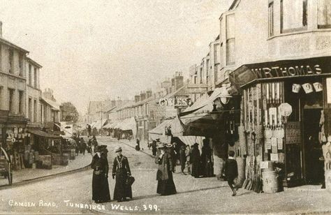 Camden Road in the early 1900s. corner of Garden Road where World of Sewing is now prior to which small Co-op grocery existed in 60's& 70's which we patronised Camden Road, Royal Tunbridge Wells, Side Road, Kent Uk, Tunbridge Wells, Special Interest, St Ives, Vintage London, Early 1900s