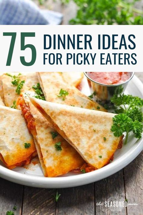 Coming up with new dinner ideas for picky eaters can be so challenging! That's why you'll love this convenient collection of 75 easy kid-friendly meals that your entire family will enjoy. Dinner Ideas For Picky Eaters, Picky Eaters Dinner, Resepi Biskut, Kids Dinner, Kid Meals, Favorite Recipes Dinner, Fast Dinners, Picky Eater, Family Dinner Recipes