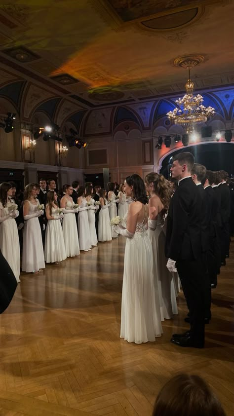 #ballseason #hoco #aesthetic #casino #wien #vienna #balleröffnung Old Ballroom Aesthetic, Modern Ball Aesthetic, Debutante Dresses Aesthetic, Debutant Ball Aesthetic, Vienna Ball Aesthetic, Deb Ball Aesthetic, Cotillion Aesthetic, Bal Aesthetic, Debutante Ball Aesthetic