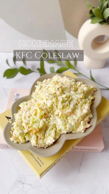 Sharilyn Ang LS on Instagram: "Homemade KFC Coleslaw Everyone adores KFC‘s coleslaw and can never get enough of it. Now, you can try this recipe and make a large batch at home 1 cabbage 🥬 1 carrot 🥕 Dressing 1 tbsp Vinegar 6 tbsp Mayonnaise 2 tbsp Condensed Milk Half of Lemon juice #cooknplatebysharilyn #cooknplatesalad #kfccoleslaw #kfc #homemadekfccoleslaw #coleslaw #easycooking #easyrecipes #veggie #cabbage #carrots #dressing #salad #foodstyling" Carrot Dressing, Dressing Salad, Condensed Milk, Coleslaw, Easy Cooking, Lemon Juice, Mayonnaise, Food Styling, Vegetable Recipes