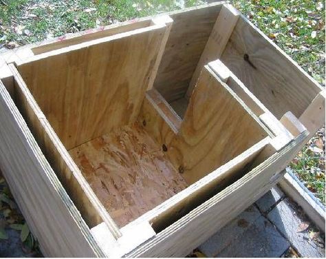 Cheap Dog Houses, Brilliant Ideas Diy, Outdoor Cat Shelter, Insulated Dog House, Katt Grejer, Build A Dog House, Dog House Plans, Outdoor Dog House, Dog House Diy