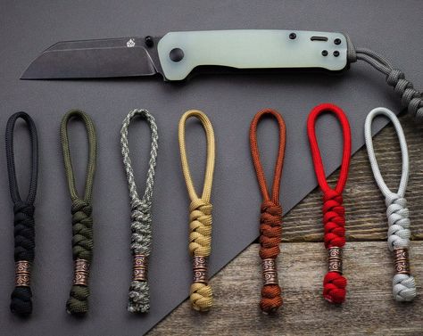 beaded knife lanyards Knot Ideas, Lanyard Knot, Knife Lanyard, Diamond Knot, Custom Lanyards, Overhand Knot, Paracord Knots, Types Of Knives, Wrist Lanyard