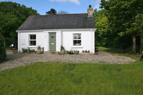 Cottage Renovation Before And After, Irish Cottage Renovation, Irish Cottage Interiors, Cottages Interiors, Cottage Design Plans, Ireland Houses, Dormer Bungalow, Irish Interiors, Cottage Front Doors