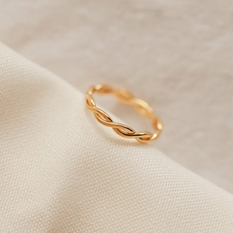 Braided Ring by Caitlyn Minimalist Braid Ring in Gold - Etsy Canada Braided Gold Ring, Caitlyn Minimalist, Golden Rings, Friendship Ring, Gold Rings Simple, Friendship Rings, Braided Ring, Gold Rings Fashion, Gold Ring Designs