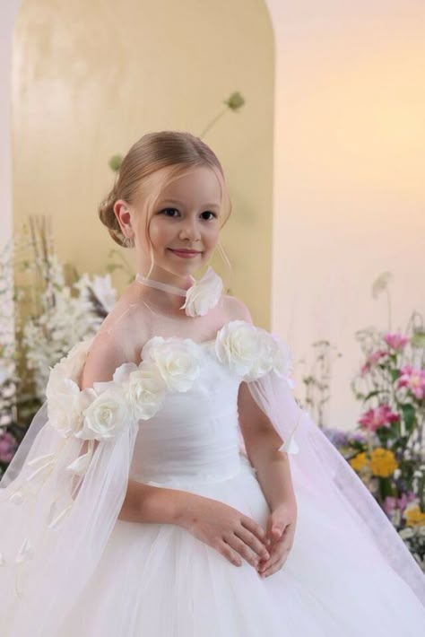 Lavender Flower Girl Dress, Lace Princess Wedding Dresses, Wedding Dresses For Kids, Fancy Wedding Dresses, Royal Dresses, Kids Fashion Dress