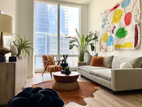 Art Behind Sofa, Global Boho, Scandi Japandi, Timeless Living Room, Cozy Decor Ideas, Rectangular Living Rooms, Austin Apartment, Relaxed Home, Brown Leather Chairs