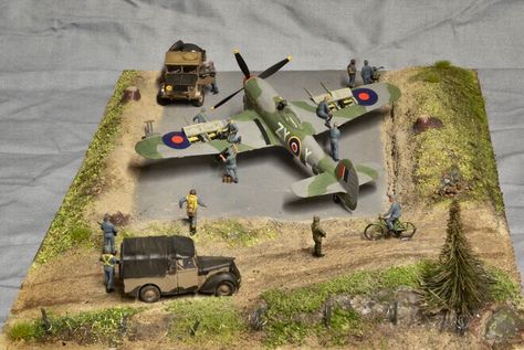 Diorama ww2 Airfix D-Day Air Assault A50157 1/72 1:72 Airfix Models, Making Miniatures, Model Airplanes Kit, Diorama Ideas, Modeling Techniques, Architecture Model Making, Military Modelling, Military Diorama, Battle Of Britain