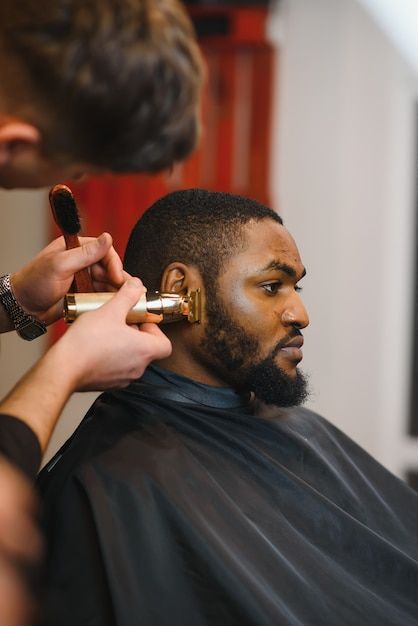 Photo black man in the barbershop cute b... | Premium Photo #Freepik #photo #haircut #salon-barber-shop #men-salon #men-haircut Men Salon, Black Barber, Barbershop Ideas, Barber Haircuts, Haircut Salon, Black Men Haircuts, Barber Haircut, Men Haircut, A Haircut