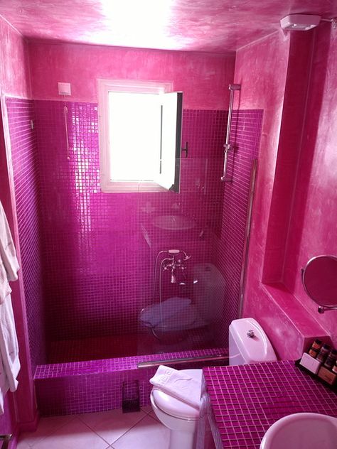 Hot Pink Bathrooms, Hot Pink Bathroom, Pink Bathroom Tiles, Deco Rose, Boho Bathroom, Pink Bathroom, Bathroom Wall Tile, Barbie Dream House, Pink Houses