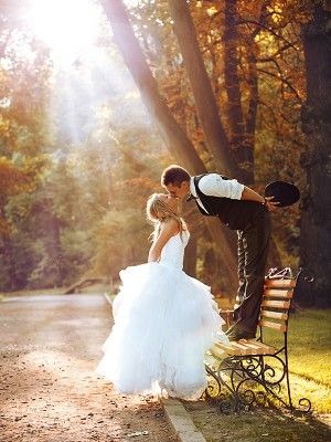 Bride and Groom Photo...I think this would be cuter the other way around Taller Bride, Bride And Groom, Bench