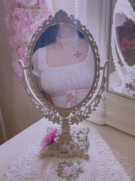 #pink #cute #lolita #outfit #fashion #mirror #aesthetic #butterfly Pink Steampunk Aesthetic, Pink Steampunk, Lolita Outfit, Aesthetic Butterfly, Mirror Aesthetic, Steampunk Aesthetic, Fashion Mirror, Mirror, Pink