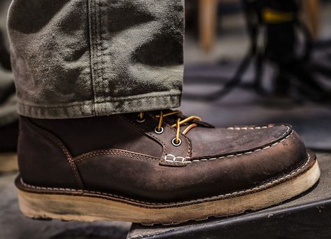 Classic Moc Toe Slip-resistant Work Boots, Classic Moc Toe Boots With Reinforced Toe, Classic Steel Toe Moc Toe Boots, Steel Toe Moc Toe Boots In Oiled Leather, Workwear Lace-up Boots With Moc Toe And Reinforced Toe, Danner Bull Run, Moc Toe Boots, Bull Run, Work Gear