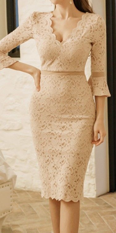 Knee Length Dresses Classy, Elegant Knee Length Dresses, Classy Midi Dresses, Dress For Formal, Dresses Knee Length, Knee Length Lace Dress, Elegant White Dress, Trendy Dress Outfits, Affordable Wedding Dresses