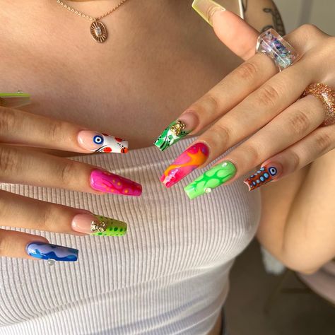 Pop Nail Designs, Crazy Color Nails, Bold Nails Designs, Crazy Colorful Nails, Mismatch Nail Designs, Funky Spring Nails, Crazy Nail Designs Unique, Short Maximalist Nails, Different Design On Each Nail