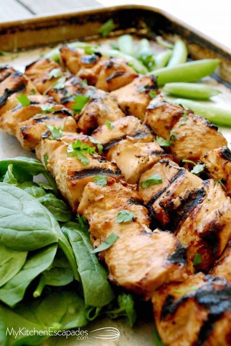 Grilled Thai Chicken Skewers and Shish Kabobs Easy Dinner Party Ideas, Thai Chicken Skewers, Chicken Shish Kabobs, Best Marinade, White Pizza Recipes, Shish Kabobs, Healthy Grilling Recipes, Kabob Recipes, Chicken Kabobs