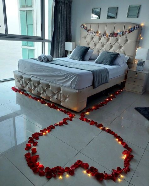 Simple First Night Room Decoration, Romantic Bedroom Ideas For Couples Decoration, Wedding Night Room Decorations Romantic, Wedding Night Room, First Wedding Night, Birthday Surprise For Husband, Bridal Room Decor, Romantic Hotel Rooms, Wedding Night Room Decorations