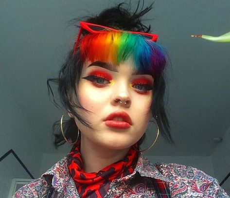 Rainbow Bangs, Dyed Bangs, Fox Hair Dye, Arctic Fox Hair Dye, Dyed Hair Inspiration, Colorful Hair, Colored Hair, Dye My Hair, Hair Dye Colors