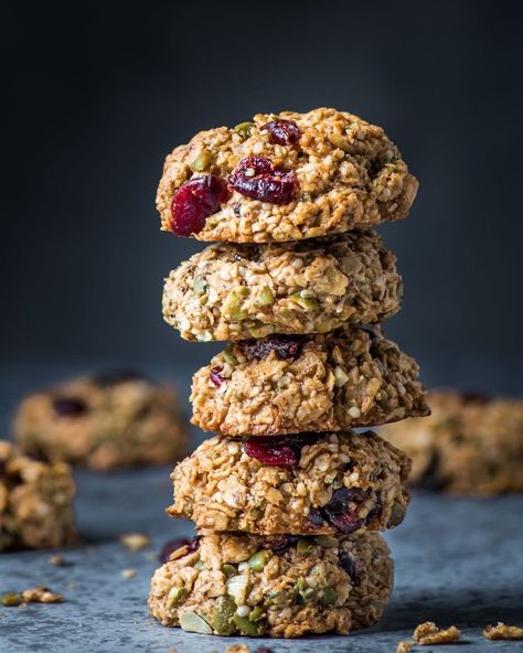 Vegan Breakfast Cookies, Breakfast Cookies Gluten Free, Deceptively Delicious, Rainbow Plant Life, Breakfast Cookies Healthy, Healthy Vegan Breakfast, Breakfast Aesthetic, Breakfast Ideas Healthy, Vegan Ideas