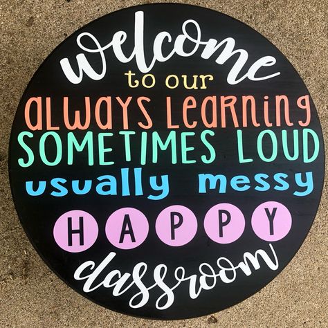 Welcome Signs For Classroom Door, Teacher Welcome Sign Classroom Door, Classroom Door Vinyl, Welcome For Classroom Door, Round Classroom Door Hanger, Classroom Door Vinyl Ideas, Cricut Teacher Door Sign, Daycare Welcome Sign, Daycare Door Hanger