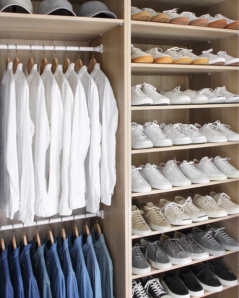 Mens Closet Organization, Walking Closet, Wardrobe Room, Men Closet, Closet Remodel, Apartment Organization, Room Closet, Designer Menswear, Wardrobe Closet